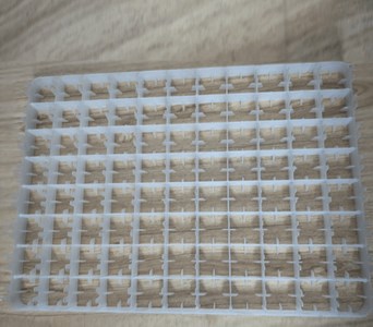 Khay nhựa ấp trứng chuyên dụng dành cho máy ấp (loại 88 trứng)